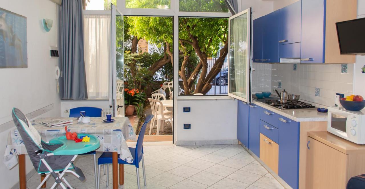 Residence Italia フィナーレ・リーグレ エクステリア 写真
